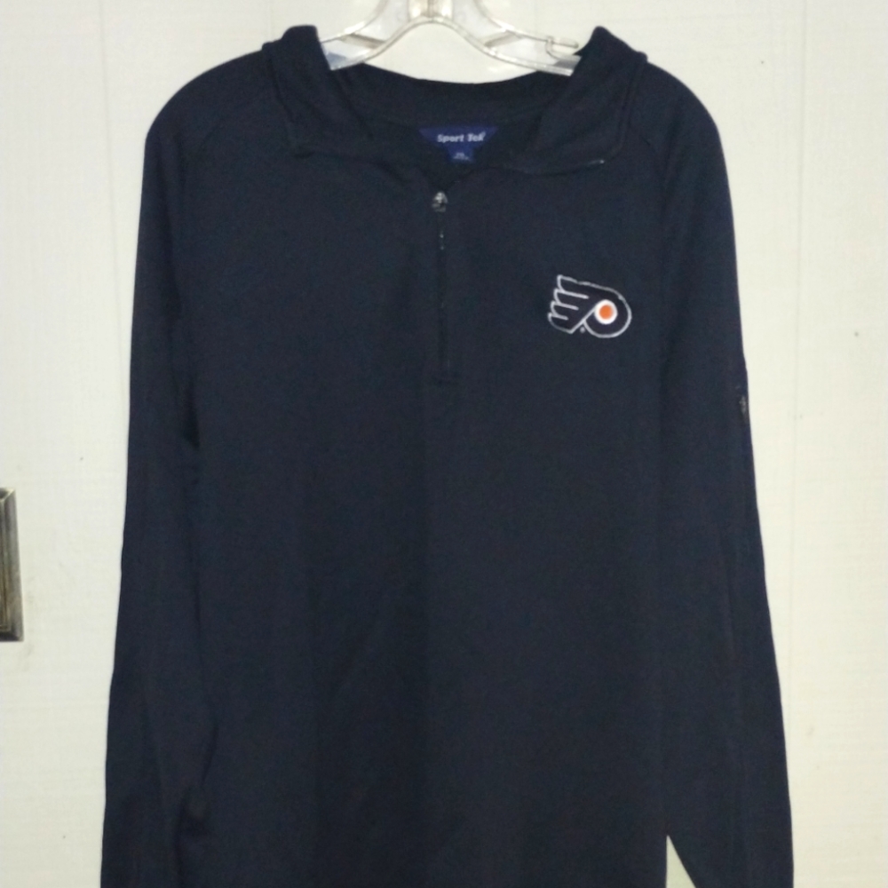 Nice sport Tek pull over zipper on left sleeve 2xl black.
